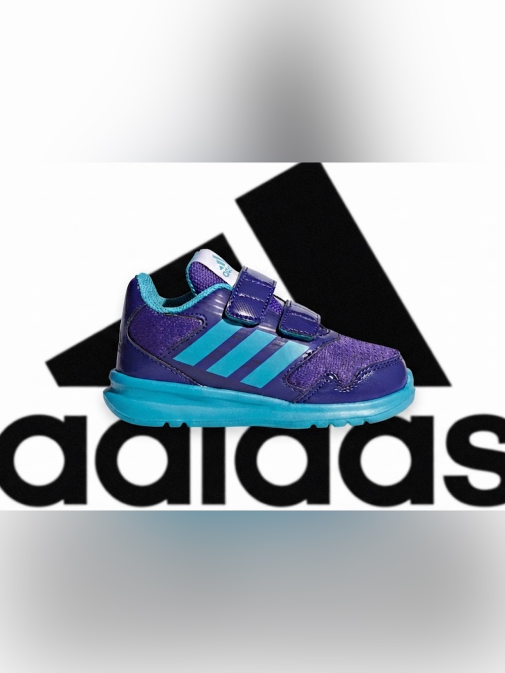 New authentic Adidas baby infant signature retro sneakers tennis shoes sz 4